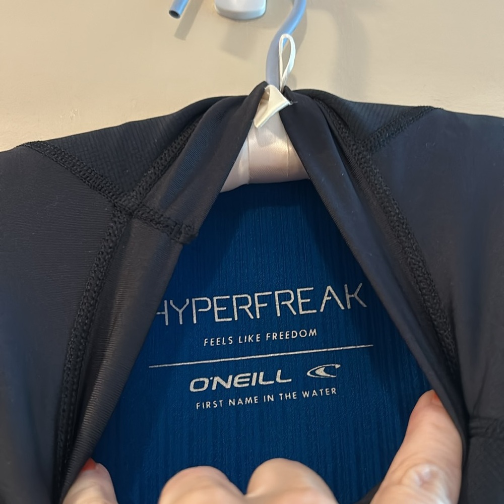 NWT, O’Neill, hyperfreak 1 mm neoprene/skin long sleeve top, S - Picture 11 of 12